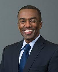 Chris Nimmo's Instagram, Twitter & Facebook