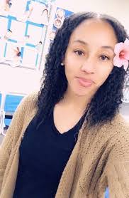 Brittni Williams's Instagram, Twitter & Facebook