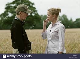 De match point à avengers, retour sur les rôles clés de sa carrière. Original Film Titel Match Point Englischer Titel Match Point Regisseur Woody Allen Jahr 2005 Stars Scarlett Johansson Woody Allen Quelle Bbc Films Album Stockfotografie Alamy
