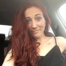 Kara Potts's Instagram, Twitter & Facebook