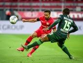 فرقة من 4 لاعبين، مع توفر الدردشة الصوتية داخل اللعبة أنشئ فرقتك الخاصة بـ 4 لاعبين كحدٍ أقصى، تواصل مع اصدقائك منذ اللحظة الأولى، و قم بقيادتهم إلى النصر لتكونوا آخر الفرق صامدة و كن على قيد الحياة. Ø¥ØµØ§Ø¨Ø© Ø¨Ø§ÙˆÙ„ÙŠÙ†ÙŠÙˆ Ù…Ù‡Ø§Ø¬Ù… Ø¨Ø§ÙŠØ± Ù„ÙŠÙØ±ÙƒÙˆØ²Ù† Ø¨Ø§Ù„Ø±Ø¨Ø§Ø· Ø§Ù„ØµÙ„ÙŠØ¨Ù‰ Ù‚Ø¨Ù„ Ù†Ù‡Ø§Ø¦Ù‰ ÙƒØ£Ø³ Ø£Ù„Ù…Ø§Ù†ÙŠØ§ Ø§Ù„ÙŠÙˆÙ… Ø§Ù„Ø³Ø§Ø¨Ø¹