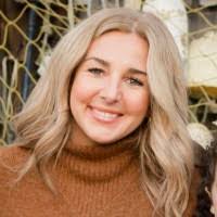 Stacy Carpenter's Instagram, Twitter & Facebook