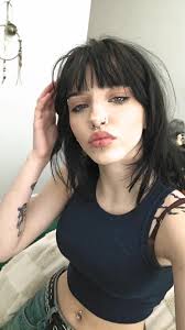 Molly Pierce The Veil