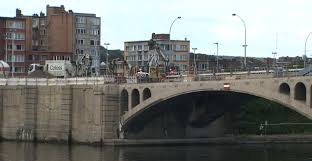 Des déviations sont instaurées via le pont atlas. Sortie E25 N 7 Vers Le Pont Atlas Prolongation De La Fermeture Rtc Tele Liege