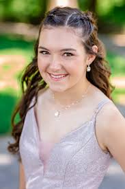 Pink Salmon Photography added 8 new photos to the album: Seniors 2022.