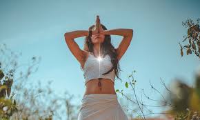 Bhakti Yoga: 9 Principles To Heart-Centered Life - SOLANCHA