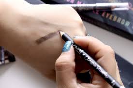 Wajib Punya Lakme Absolute Reinvent X Anggie Rassly Precision Marble Eyebrow Pencil Female Daily