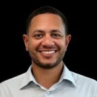 Shirley Luckett's Instagram, Twitter & Facebook