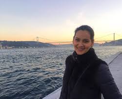 Gülsim ali i̇lhan kendinden 22 yaş büyük durul bazan ile aşk yaşıyor! Gulsim Ali Ilhan Kimdir En Kapsamli Gulsim Ali Biyografisi Prusa Haber