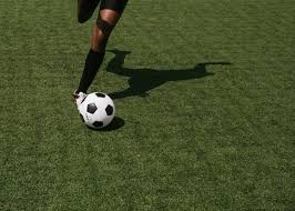 Teknik Dasar Bermain Sepak Bola yang Wajib Dipelajari Oleh Pemula |  kumparan.com