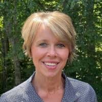 500+ "Hinchliffe" profiles