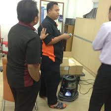 Kali salat muslim di shah alam hari ini, fajr, dhuhr, asr, maghrib & isha'a. Lembaga Zakat Selangor Mais Government Building In Shah Alam