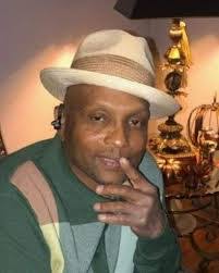 Charles Searcy's Instagram, Twitter & Facebook