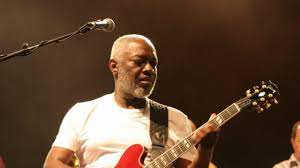 La guadeloupe (en créole guadeloupéen : Jacob Desvarieux Kassav Fait Le Lien Entre Les Antillais Tribune2lartiste