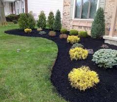 Gorgeous Front Yard Landscaping Ideas For Your Home In 2020 Front Yard Landscaping Design Backyard Landscaping Designs Front Yard Garden