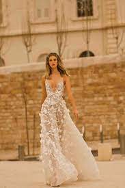 Entdecke über 300 einzigartige brautkleider. Muse By Berta Brautkleider In Deutschland Kaufen Bridal Boutique
