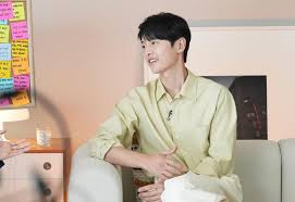 Maybe you would like to learn more about one of these? Song Joong Ki Fashion 2021 3 Outfits That Only The King Of Fashion Can Wear Without Looking Tacky Kdramastars