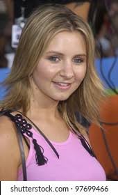 1+ Hundred Beverley Mitchell Royalty-Free Images, Stock Photos & Pictures