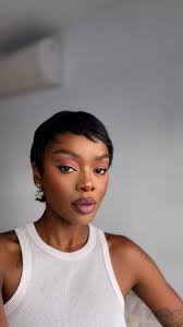 Sit back. Watch and relax. , @danessa_myricks blurring balm 8 ,  @lauramercier foundation in Ganache , @elfcosmeticsau hydrating concealer  in tan neutral , @natiobeauty mineral eyeshadow palette in ...