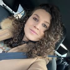 Pauline Bock (@PaulineBock)