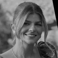 Anna Bennett Email & Phone Number