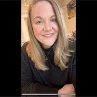 Deborah Spence's Instagram, Twitter & Facebook