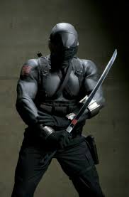Ченнинг татум, марлон уайанс, сиенна миллер и др. Populyarnyj Personazh Iz Filma Brosok Kobry G I Joe The Rise Of Cobra Snejk Ajz Poluchet Svoj Sobstvennyj Film Pikabu