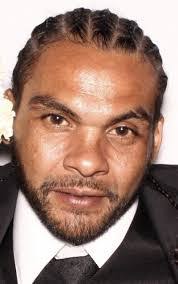 Diana Cuff's Instagram, Twitter & Facebook