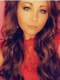 Tabitha Thompson's Instagram, Twitter & Facebook