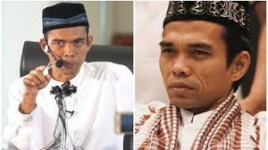 Sambil mengunggah foto ustadz abdul somad dan prabowo subianto, istri fenita arie itu pun menegaskan dukungannya. Kondisi Terkini Ustadz Abdul Somad Diungkap Sahabat Ini Fakta Sebenarnya Banjarmasin Post