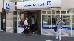 Über 101 bewertungen helfen ihnen bank in ihrer nähe zu finden. Deutsche Bank Schliesst 200 Filialen Arbeitsplatze Gestrichen