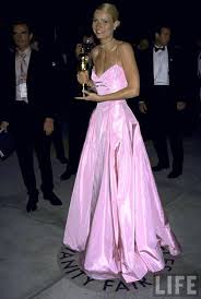 Gwyneth Paltrow S Oscar Gown Oscar Dresses Strapless Dress Formal Beautiful Dresses