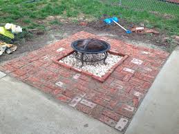 Today and building a brick fire pit. Pin By Jessica Wilson On Mi Casa Fire Pit Patio Fire Pit Recycled Brick