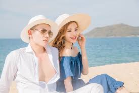 Chồng của phương trinh jolie. PhÆ°Æ¡ng Trinh Jolie Cong Khai Háº¹n Ho Diá»…n Vien Ly Binh Vietnamnet