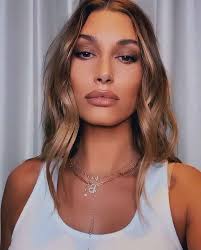 Danielle Latham (duhmueller)