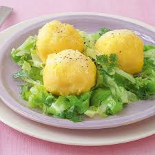 Polentaknodel Auf Sahne Spitzkohl Rezept Rezepte Spitzkohl Polenta