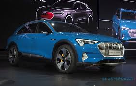 The long roof edge spoiler and a wide diffuser emphasise the. 2019 Audi E Tron Official Luxury Electric Suv Gets Priced For Us Release Slashgear