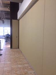 Create Dynamic Spaces With Operable Walls That Offer Ease Of Operation Acoustics And A Choice Of Almost Unlimited Finishes Com Banquet Hall Meeting Room Wall