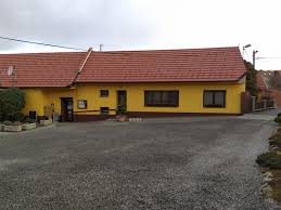 Bělá pod pradědem ( okres jeseník). Doprava A Platba