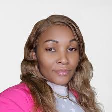 Adella Davis's Instagram, Twitter & Facebook