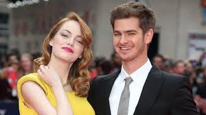 Thanks to dailymail , we have images of andrew kissing emma stone while. Watch Emma Stone Make Andrew Garfield Eat His Words About What S Feminine Abc News