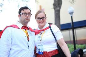 I know reeves was the introduction of the character for most people, but for me it was the supremely iconic flesher. Last Minute Couple S Halloween Costume Idea Clark Kent Lois Lane Skimbaco Lifestyle Online Magazine