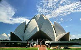 #2 milwaukee art museum in wisconsin. 33 Insanely Famous Buildings To See In Your Lifetime