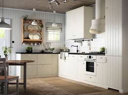 El lugar de la casa en el que nos encerramos durante horas para llevar a cabo nuestras recetas secretas es uno de. Recordando El Catalogo De Cocinas Ikea 2016 Novedades