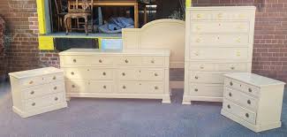Drexel Heritage Status Collection 5 Pc 1980s White Washed Maple Bedroom Set Chatsworth Bedroom Set Bedroom Sets Queen Bedroom Sets