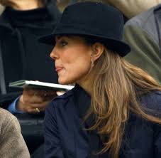 Pippa vs kate welche braut trug das schönere. Royale Hochzeit William Und Kate Wollen Spenden Statt Geschenke Welt