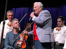 Berna Santiago makes rare appearance at San Diego festival