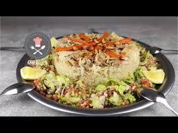 Maqlube Rezept Arabisches Gericht Palastinensisch Kochen Maqluba Maklube Kikis Ramadan Youtub In 2020 Arabische Gerichte Syrische Rezepte Einfache Gerichte