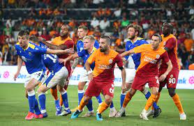 Transfer çalışmalarını sürdüren galatasaray'da teknik direktör fatih terim, yönetime kanat oyuncu listesini verdi ??? St Johnstone Holds Galatasaray To 1 1 Draw In Europa League Quals Daily Sabah