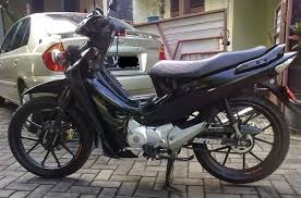 Memang jaman dahulu sampai sekarang masih banyak sekali kaum. 13 Modifikasi Motor Honda Karisma Ideas Honda Motor Motorcycle